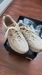 Janice sneakers beige, Beige, Nieuw, Ophalen of Verzenden, Sneakers of Gympen