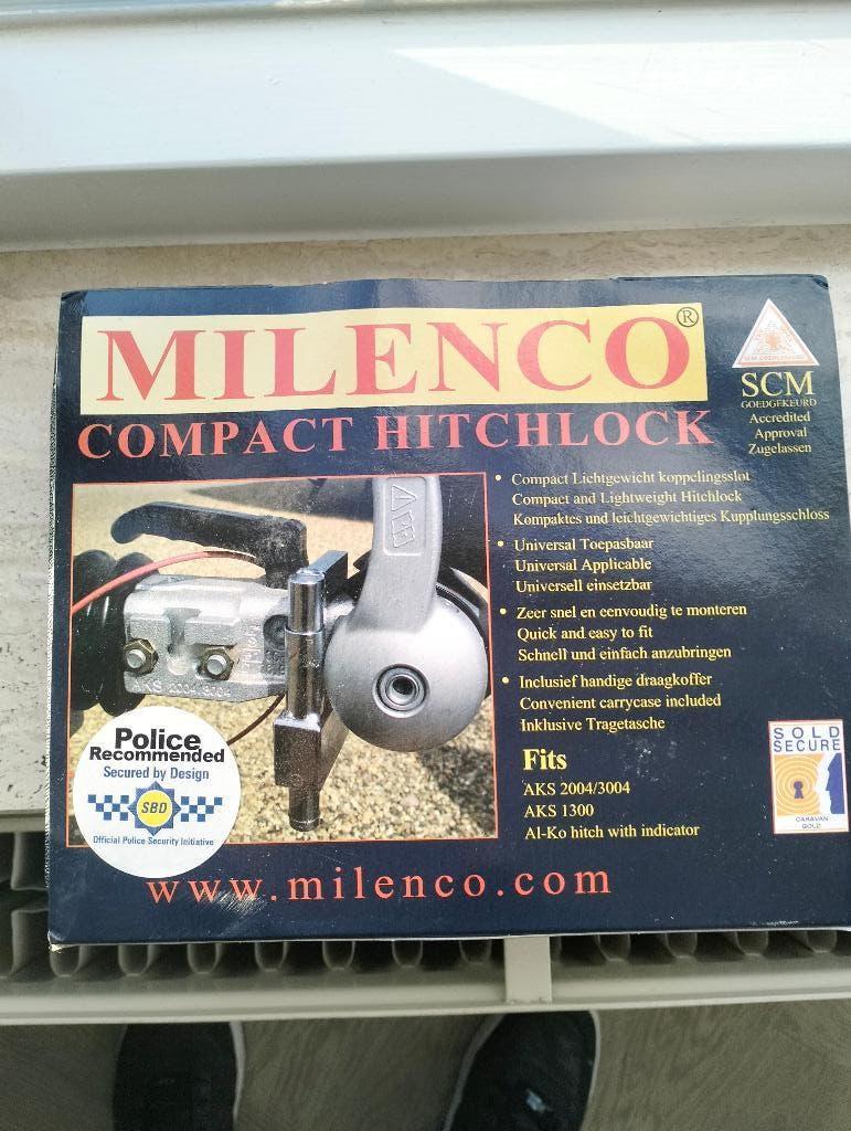 disselslot, Caravans en Kamperen, Ophalen, Zo goed als nieuw