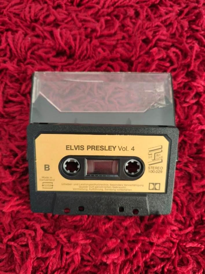 Elvis Presley – Volume 4 cassette, Cd's en Dvd's, Cassettebandjes, Ophalen of Verzenden, Gebruikt, Pop, 1 bandje