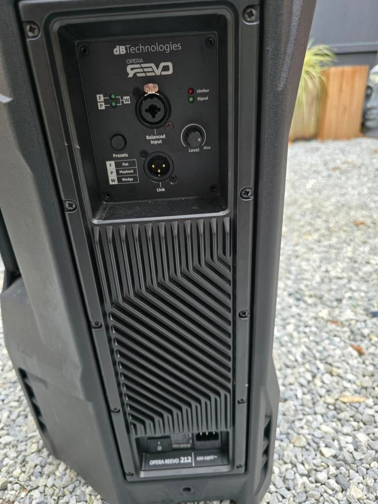 dB Technologies Opera Reevo 212 luidsprekers, Zo goed als nieuw, 120 watt of meer, Front, Rear of Stereo speakers, Ophalen