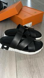 Hermes slippers 45, Slippers, Zwart, Ophalen of Verzenden, Zo goed als nieuw