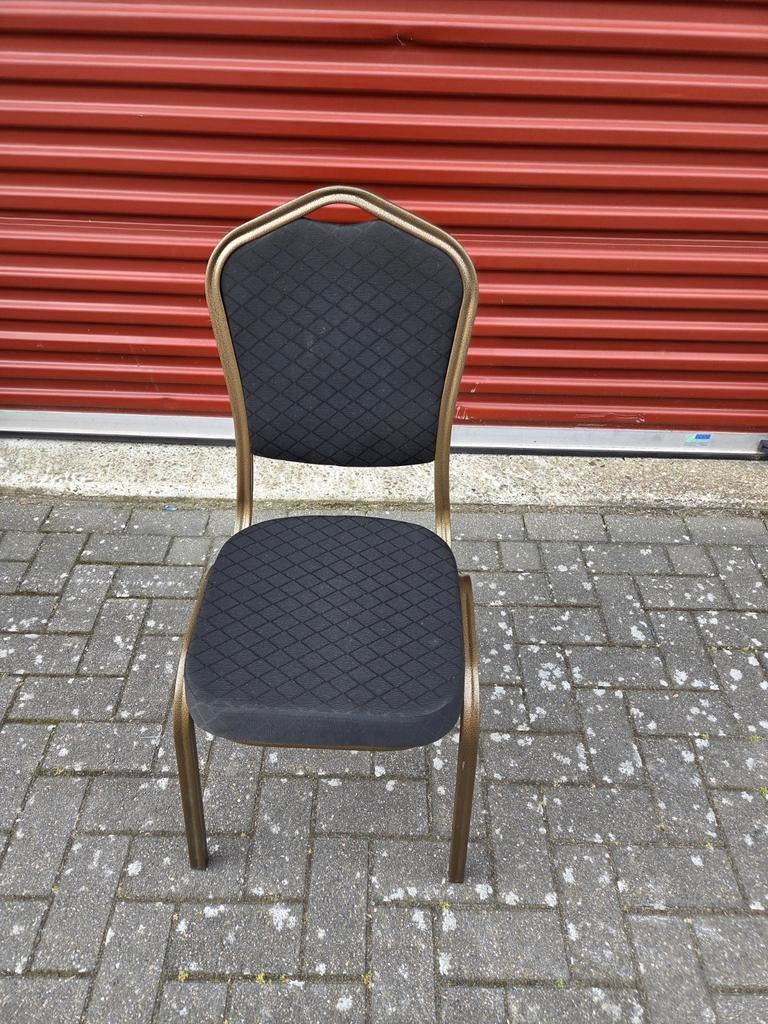 Verschillende horeca stoelen en tafel, Zwart, Ophalen of Verzenden, Zo goed als nieuw, Stof