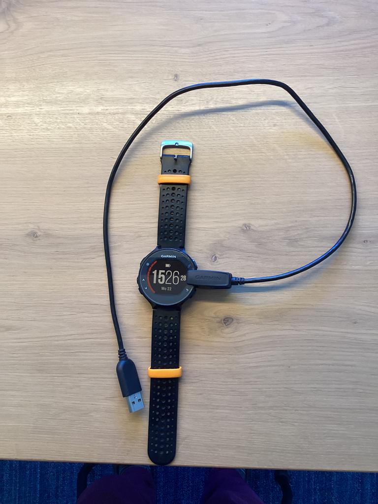 Garmin Forerunner 235, Gebruikt, Zwart, Ophalen of Verzenden, Waterdicht