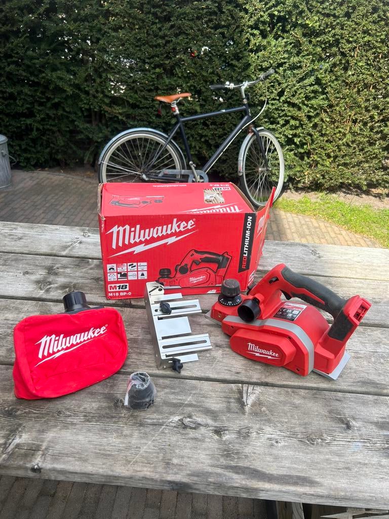 Milwaukee M18 BP schaafmachine, Ophalen of Verzenden, Zo goed als nieuw
