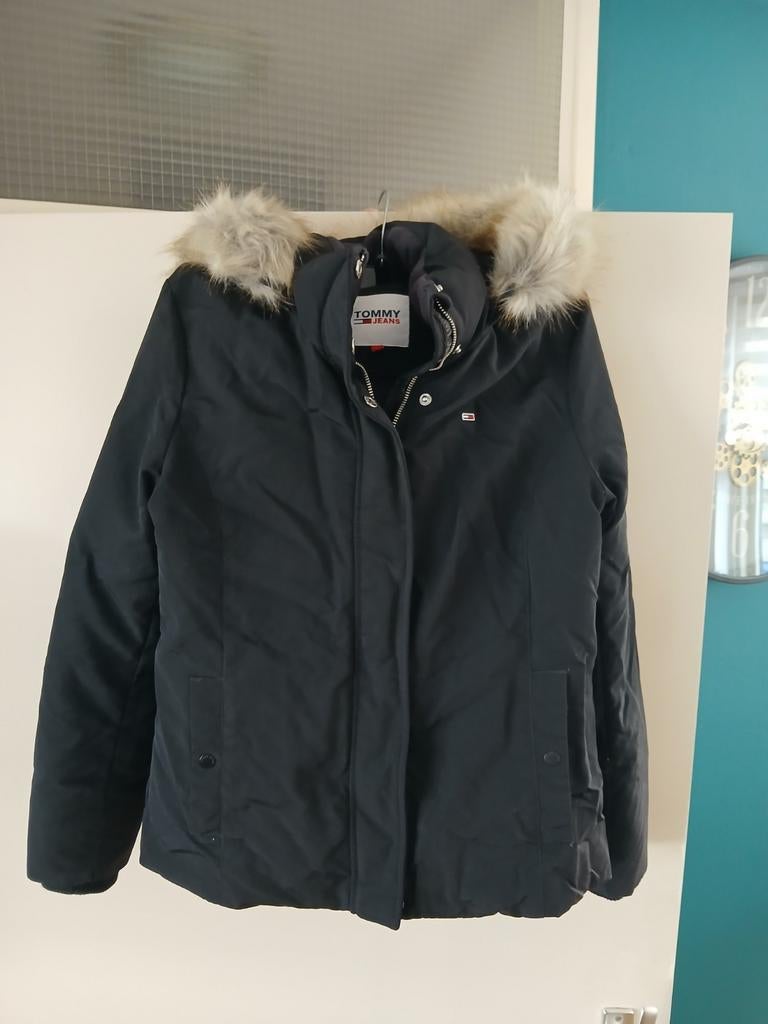 Tommy Hilfiger winterjas dames maat M, kleur zwart, Kleding | Dames, Jassen | Winter, Maat 38/40 (M), Zwart, Ophalen of Verzenden