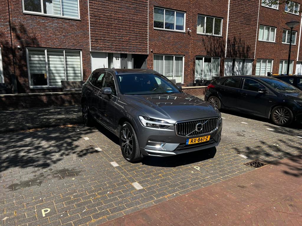 Volvo XC60 T5 250pk inscription AWD 2018 Grijs, Auto's, Volvo, Automaat, Zwart, 4 cilinders, 1969 cc