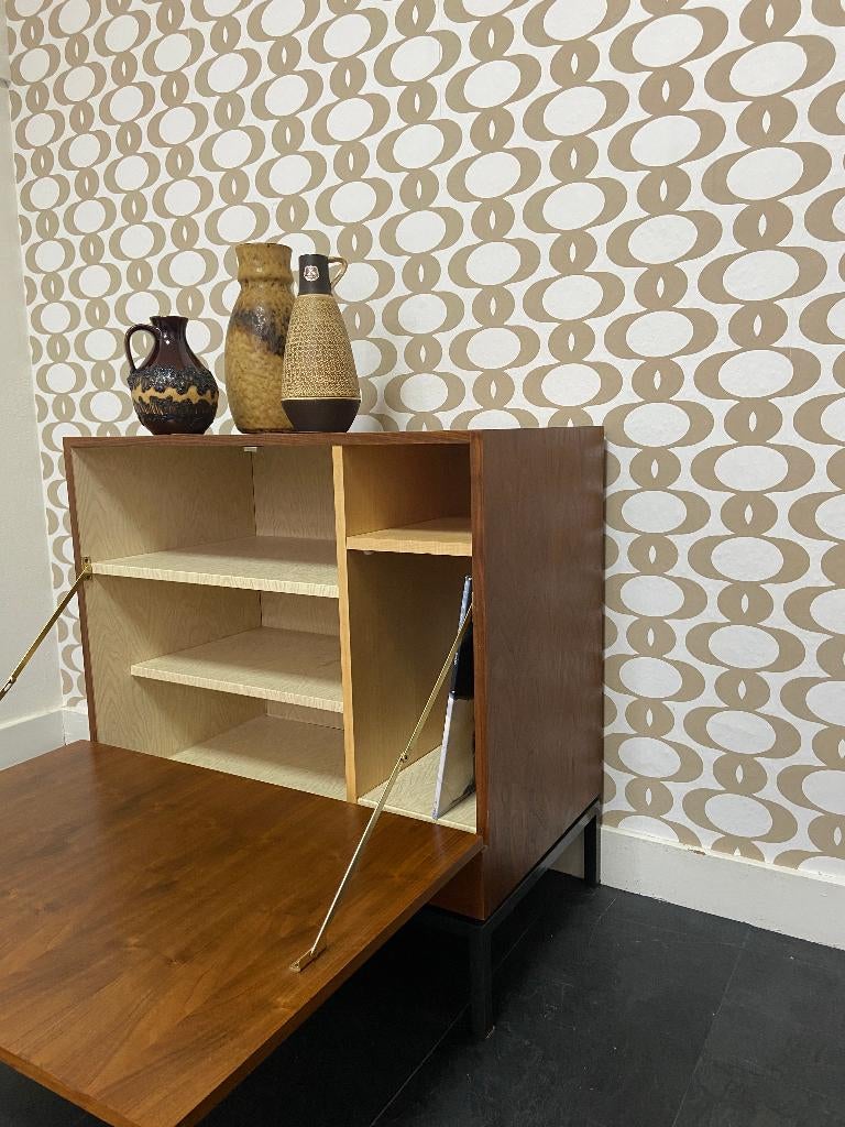 Vintage Duits notenhouten (platen)kast met klep, Ophalen, Gebruikt