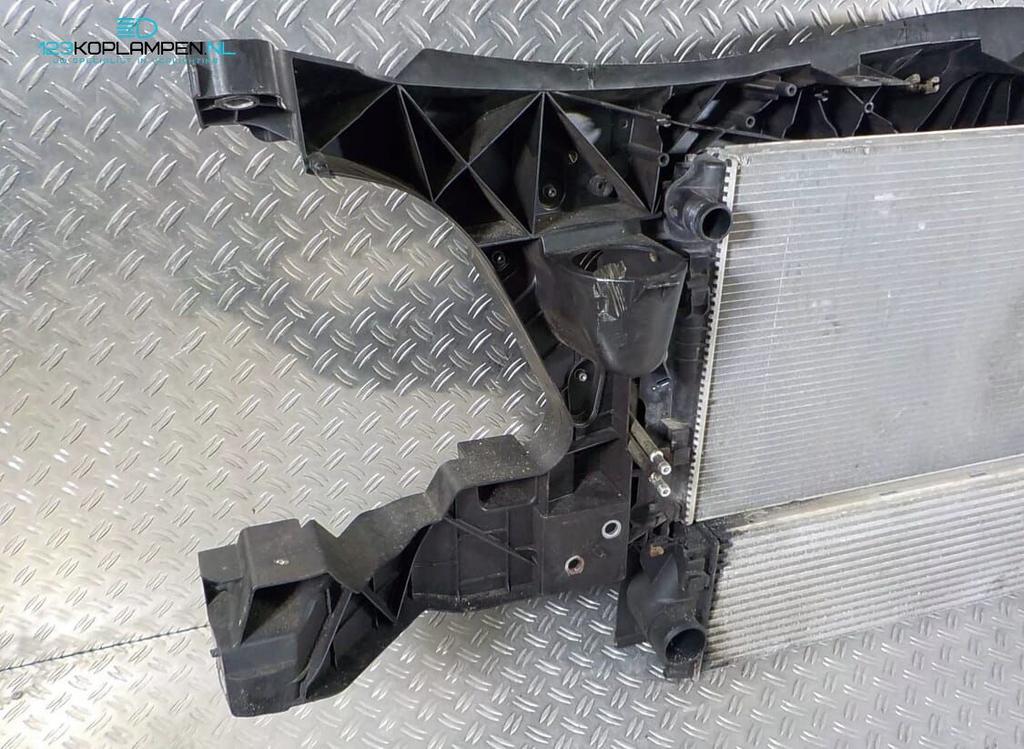 Mercedes Sprinter W906 Voorfront koelerpakket radiateur, Ophalen, Gebruikt, -, Bumper