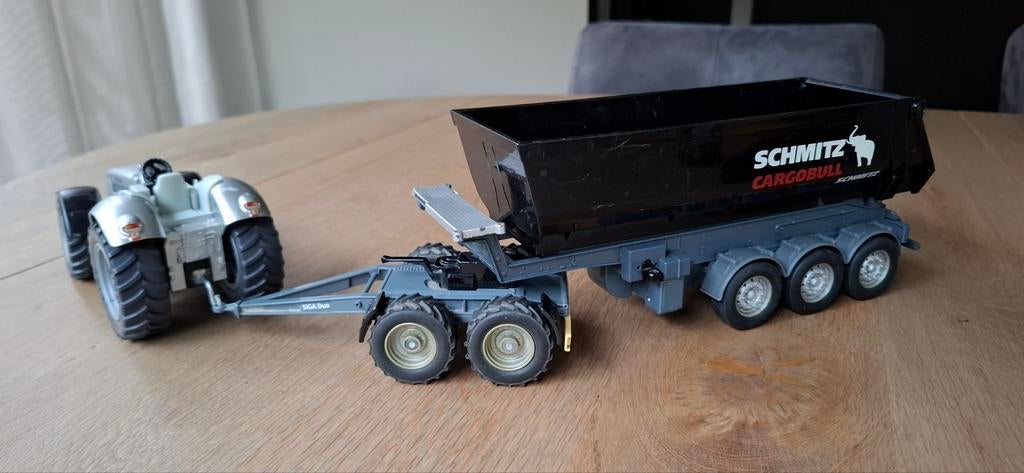 Siku trekker met kiepwagen Schmitz Cargobull, Siga Duo dolly, Ophalen of Verzenden
