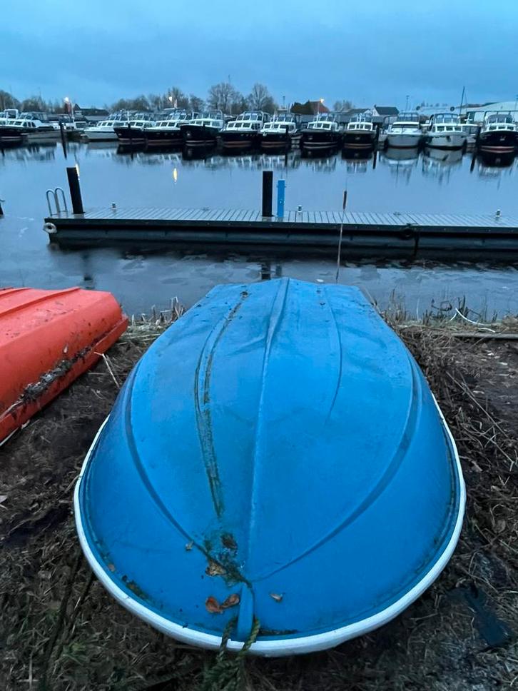 Jeanneau 370 polyetheen   kano, Watersport en Boten, Kano's, Gebruikt, Overige typen, Drie personen of meer, Ophalen
