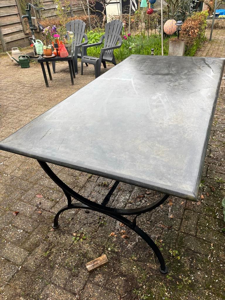 Buitentafel met hardstenen blad, Ophalen, Gebruikt, Rechthoekig, Overige materialen