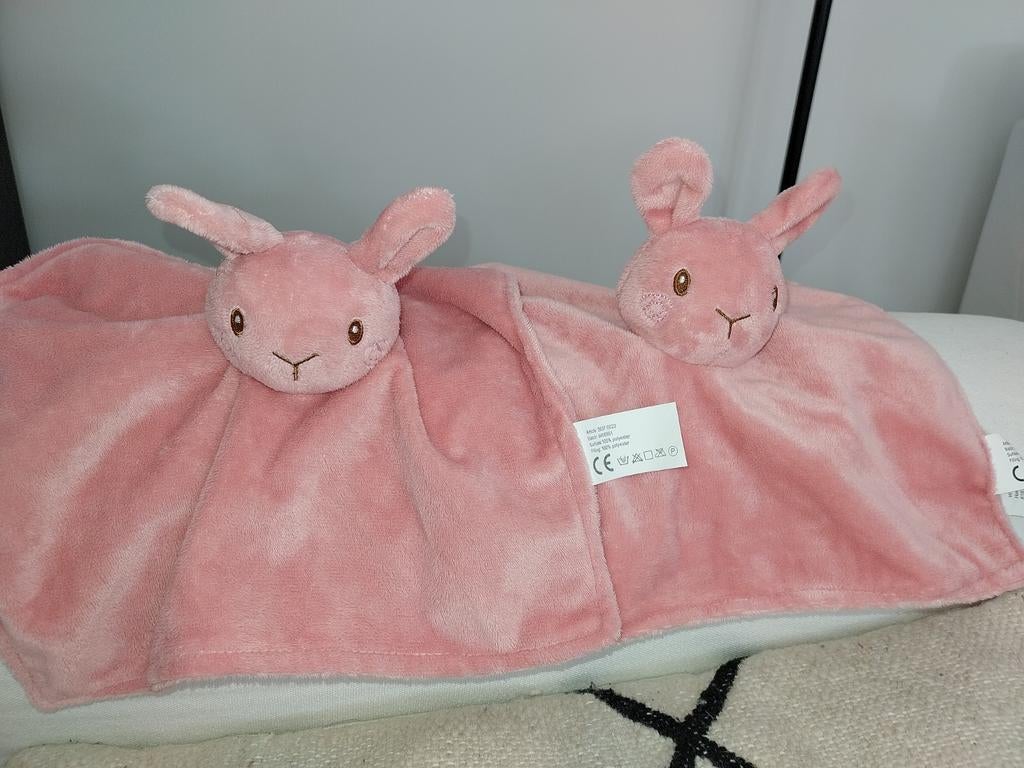 Wibra roze konijn knuffeldoekje, Ophalen of Verzenden, Nieuw, Konijn