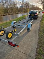 Pega V-Liner 750 kg boottrailer - Zo goed als nieuw, Watersport en Boten, Ophalen, Minder dan 1500 kg, Minder dan 6 meter, Met rollen