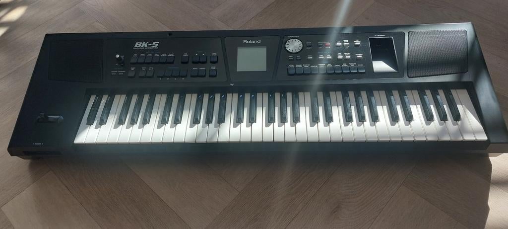Roland BK5..arranger, Ophalen, Zo goed als nieuw, Roland