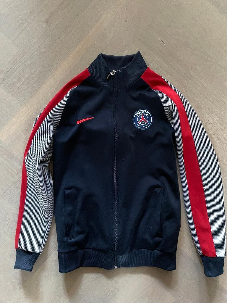PSG Nike trainingsjasje in mooie staat maat 164, Kinderen en Baby's, Kinderkleding | Maat 164, Jongen of Meisje, Trui of Vest