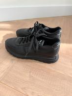 Prada sneakers maat 7.5, Ophalen of Verzenden, Zo goed als nieuw, Zwart