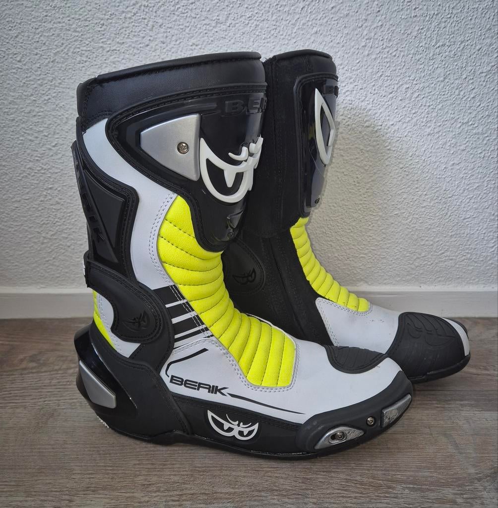 Berik race-x evo motorlaarzen Maat 44 zgan racelaarzen, Motoren, Kleding | Motorkleding, Heren, Ophalen of Verzenden, Berik, Laarzen