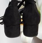 TAMARIS🌷  suède look  sandalen dichte hiel zwart mt 40, Tamaris, Verzenden, Zwart, Sandalen of Muiltjes