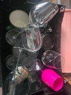 Mandje vol keuken benodigheden, Ophalen, Glas, Minder dan 50 cm, Minder dan 5 flessen