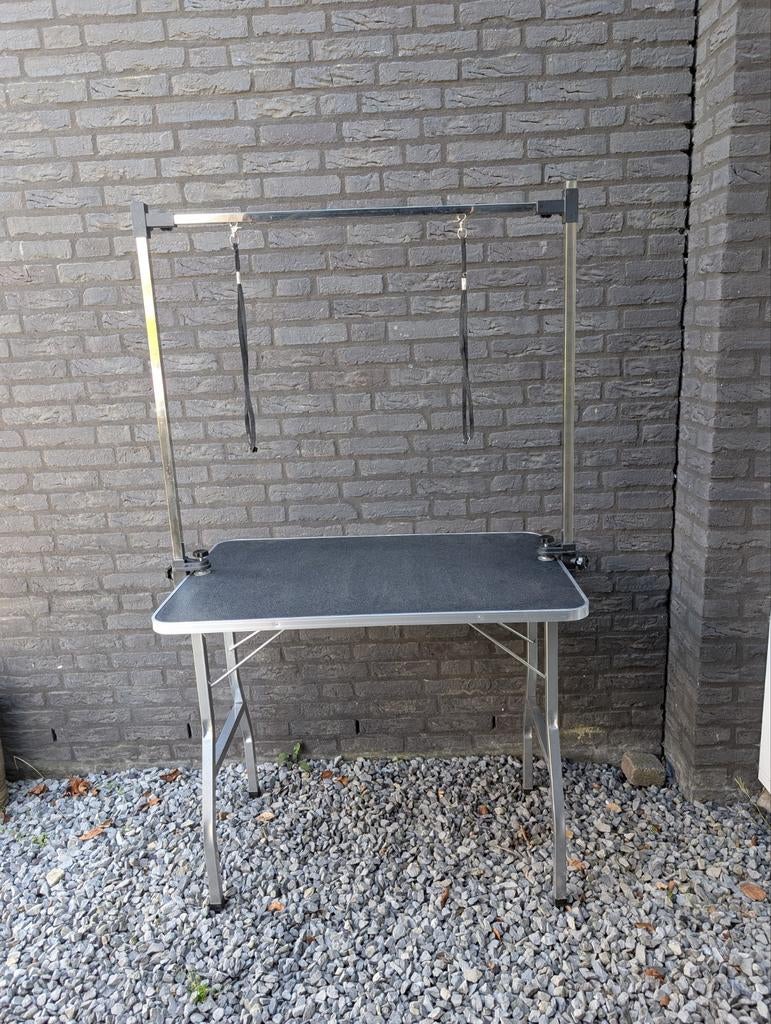 Honden trimtafel, Ophalen, Zo goed als nieuw