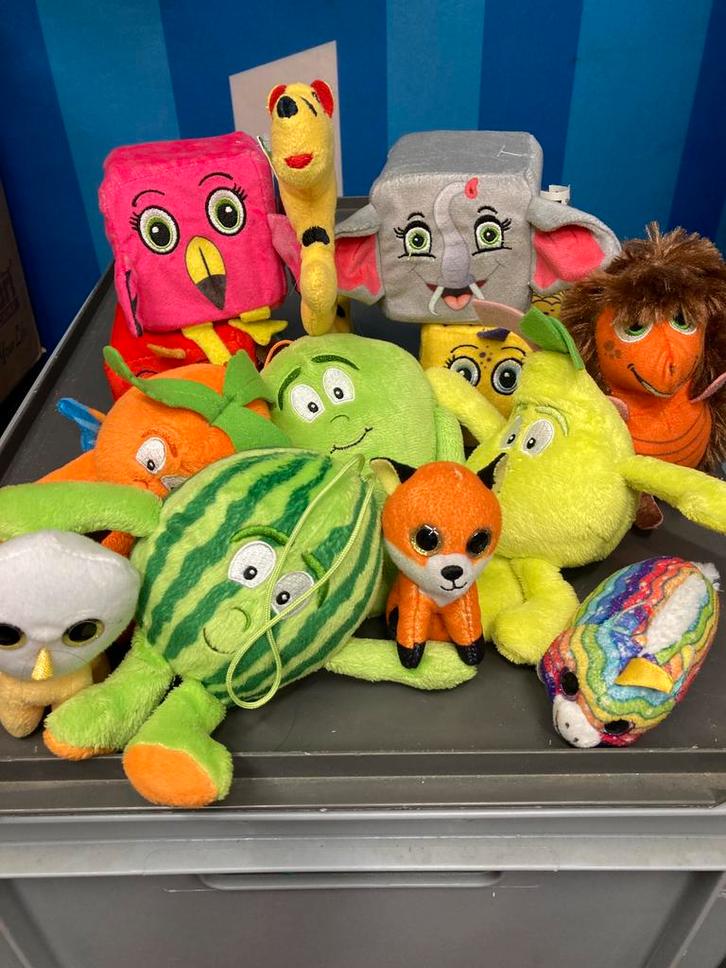 Knuffels, Joki, Loekie, Sammy, Dikkie Dik, Kinderen en Baby's, Speelgoed | Knuffels en Pluche, Zo goed als nieuw, Overige typen