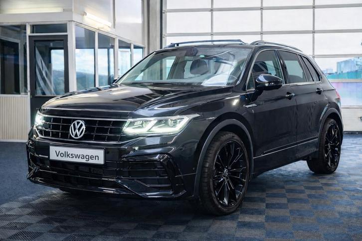 Volkswagen Tiguan 3x R-Line 1.5 TSI 150pk DSG 2021 Zwart, Auto's, Volkswagen, Particulier, Tiguan, Aangepast voor mindervaliden