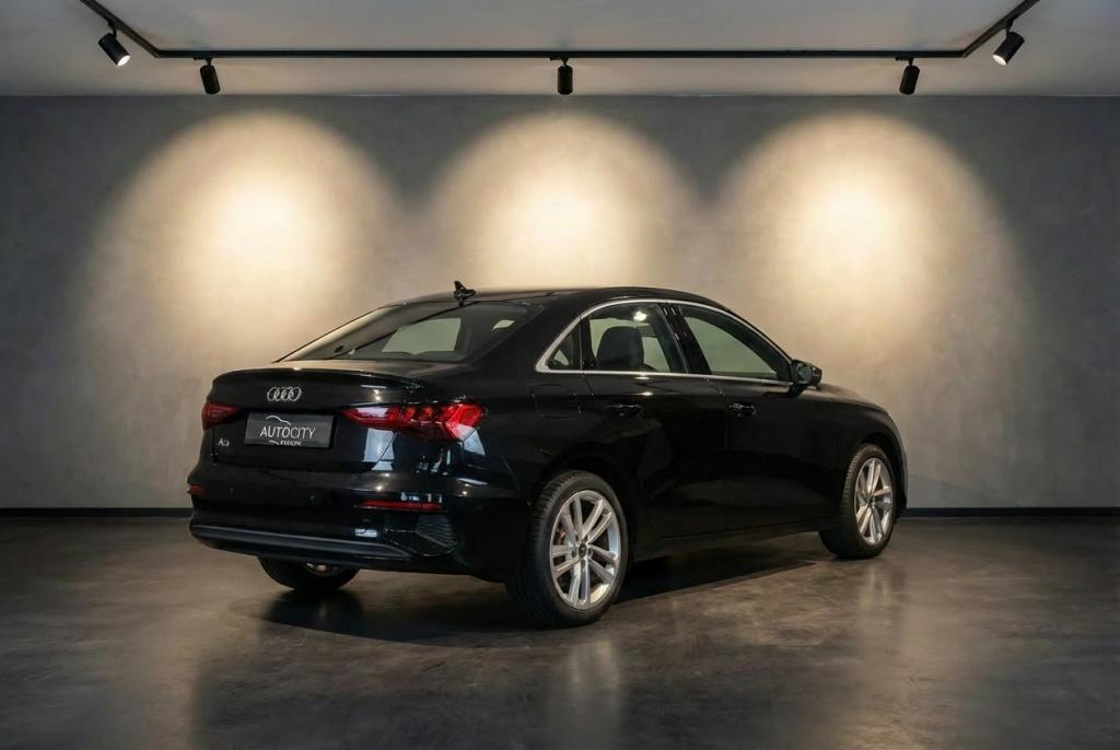 Audi A3 Limousine 35 TFSI 150 pk Pano l Camera l FULL LED l, Stof, Euro 6, 4 cilinders, 150 pk