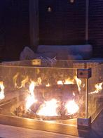 Vierkante vuurtafel met glas ombouw., Tuin en Terras, Ophalen