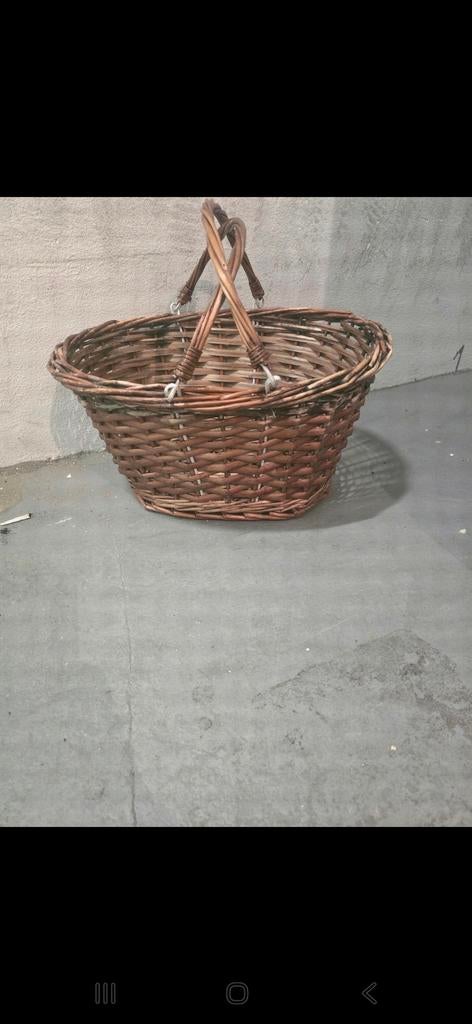 Mand, Ophalen of Verzenden, Rond, Riet