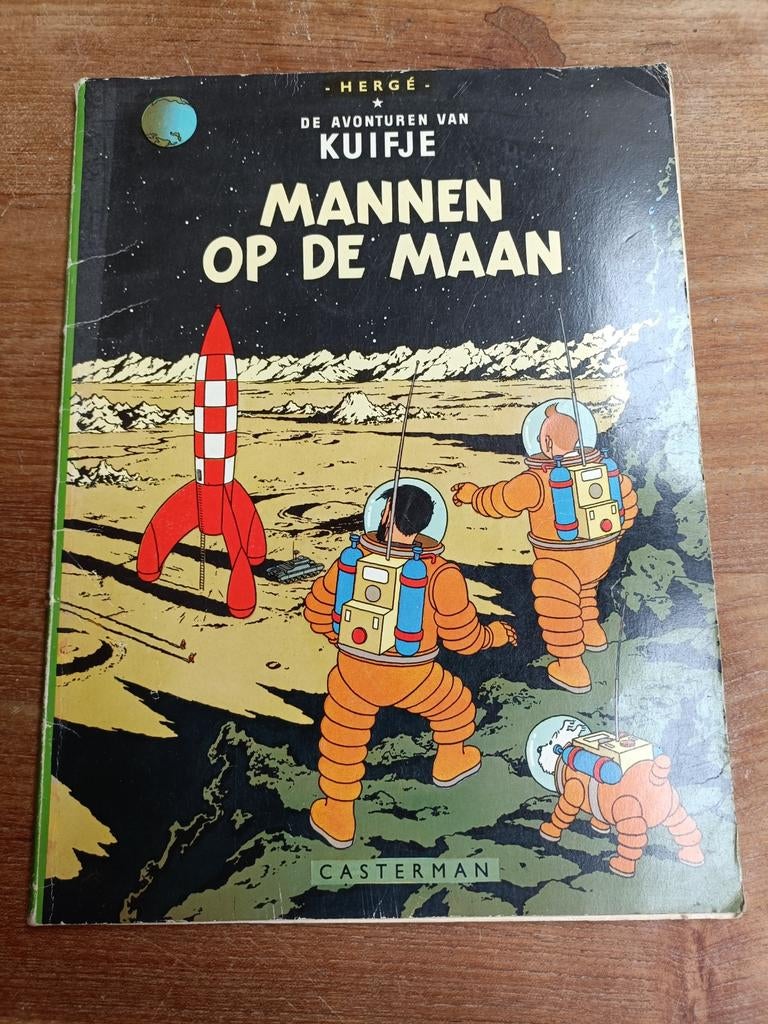 Kuifje - Mannen op de Maan (1967), Eén stripboek, Ophalen of Verzenden, Gelezen, Hergé