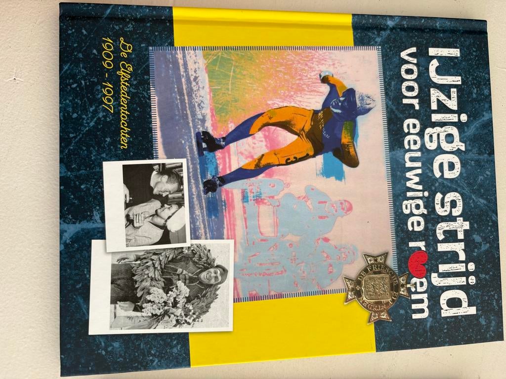 IJzige strijd voor eeuwige roem - De Elfstedentochten, Ophalen of Verzenden, Zo goed als nieuw, Wintersport