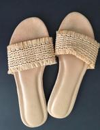 H Wag+ NA-KD slippers beige Naturel Nieuw, Slippers, Beige, Nieuw, Ophalen of Verzenden