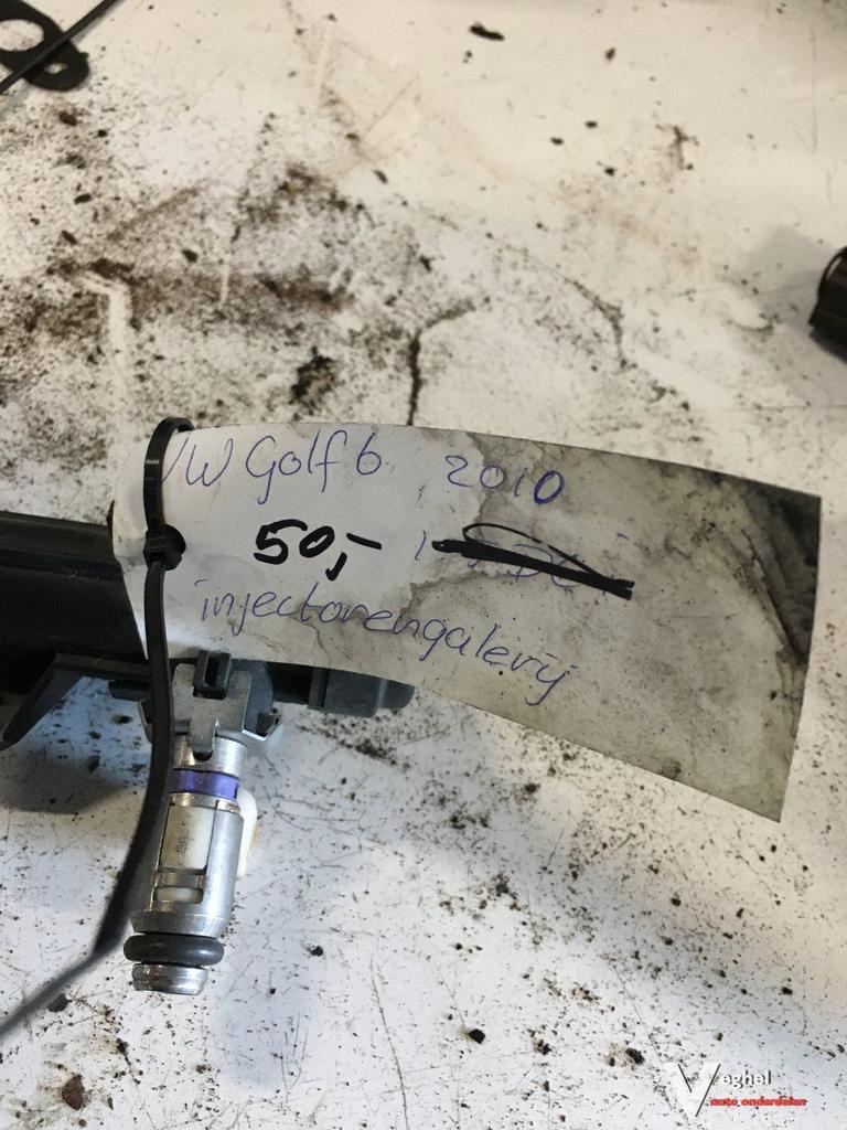 Vw Golf 6 2010 Injector galerij, Gebruikt, -, -, Ophalen of Verzenden