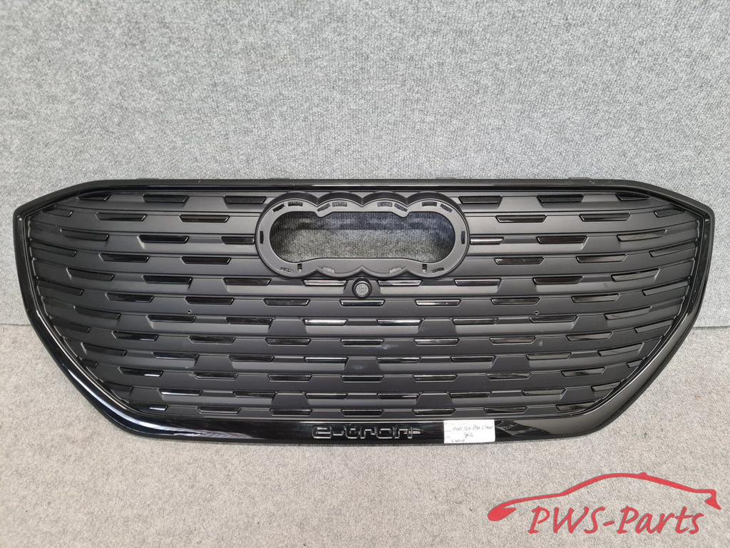 AUDI Q4 89A E-TRON ZWART GRILL ORIGINEEL, Gebruikt, -, -, Ophalen of Verzenden