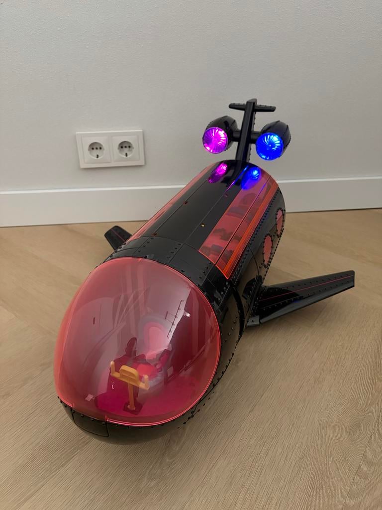 L.O.L. Surprise! OMG Remix 4-in-1 Vliegtuig, Ophalen, Zo goed als nieuw, Meisje