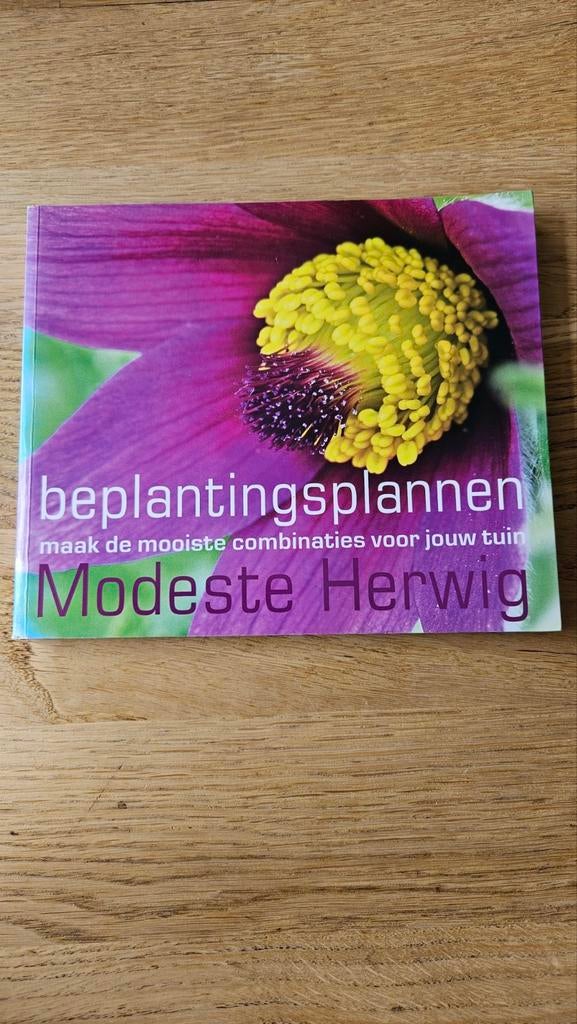 Modeste Herwig - Beplantingsplannen, Boeken, Wonen en Tuinieren, Moestuin, Ophalen of Verzenden, Zo goed als nieuw, Modeste Herwig