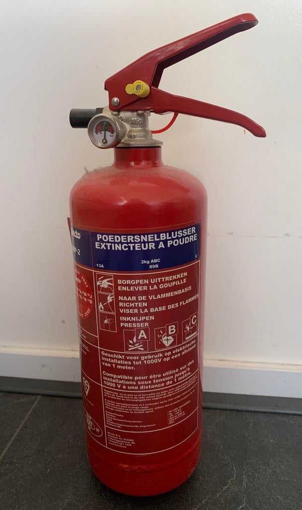 Poederblusser, Ophalen, Zo goed als nieuw