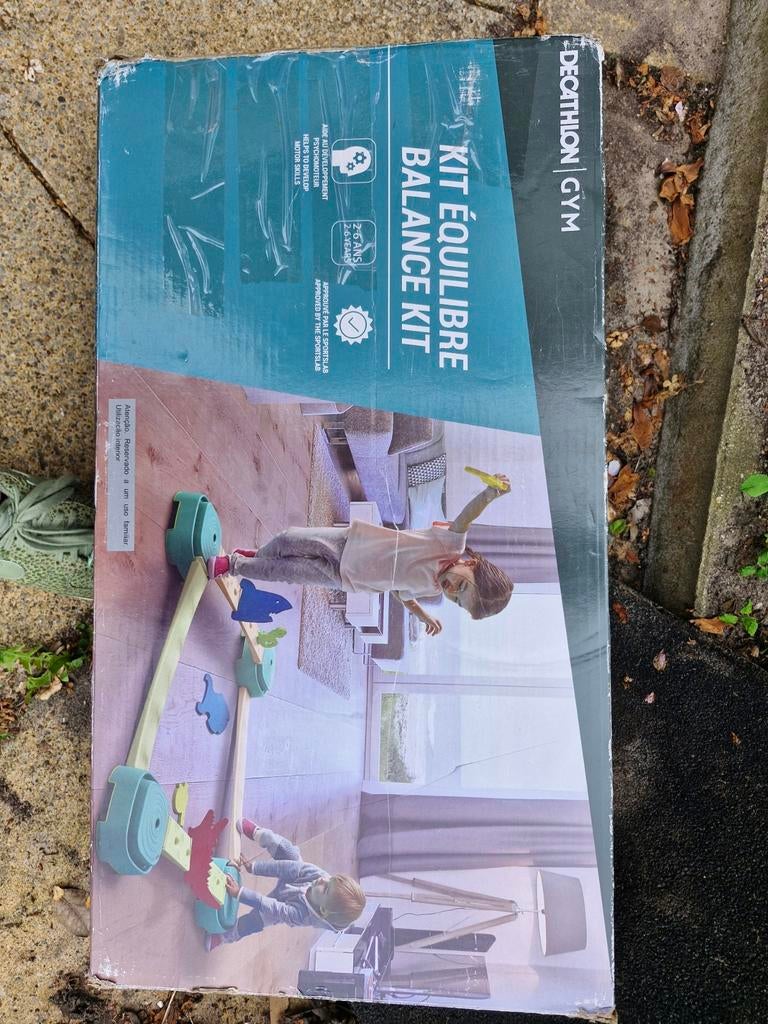 Decathlon Balansbaan / Balance Kit - mist 1 figuurtje, Ophalen, Gebruikt