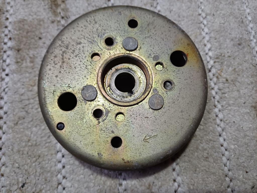 Vliegwiel ontsteking 2 takt ( minarelli horizontaal ? ), Ophalen of Verzenden, Gebruikt, Overige typen, Yamaha