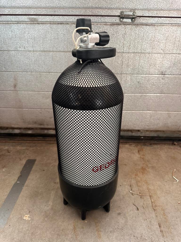 Duikfles Bommetje 12L 230 bar, Ophalen of Verzenden, Zo goed als nieuw, Duikfles