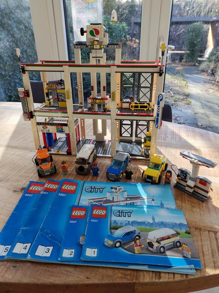 LEGO City Garage 4207 - Complete set met instructies, Kinderen en Baby's, Speelgoed | Duplo en Lego, Lego, Ophalen of Verzenden