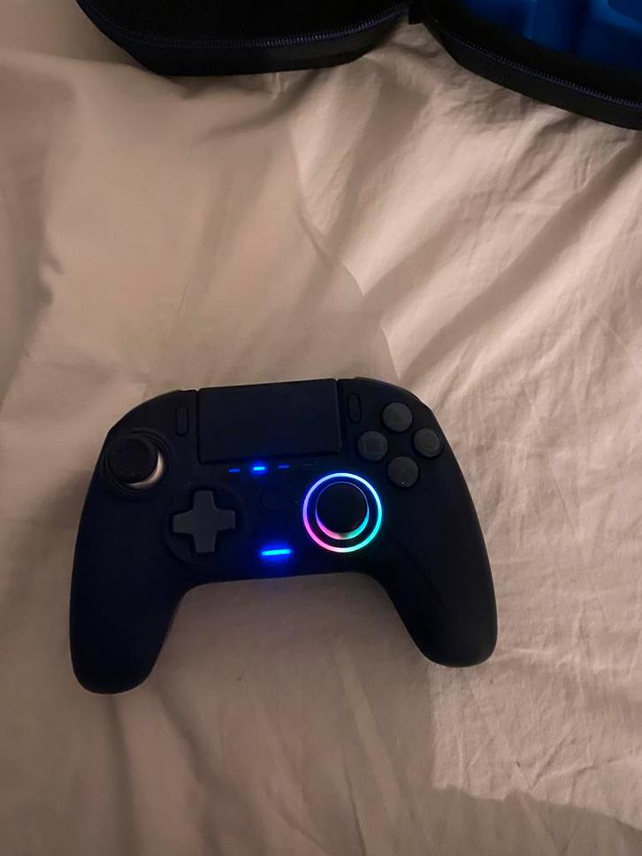 Nacon Revolution 5 Pro Controller voor PC, Spelcomputers en Games, Spelcomputers | Overige Accessoires, Zo goed als nieuw, Ophalen