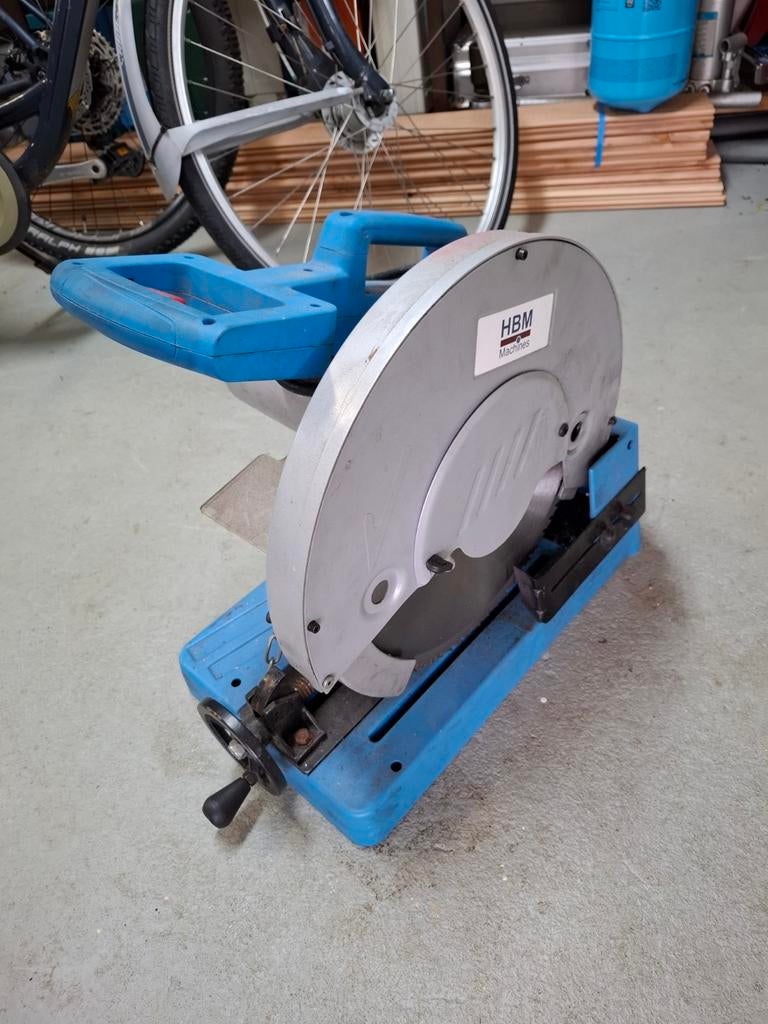 HBM Drycutter Metaal Afkortzaag - Goede Staat, Doe-het-zelf en Verbouw, Gereedschap | Zaagmachines, Ophalen, Gebruikt, 70 mm of meer