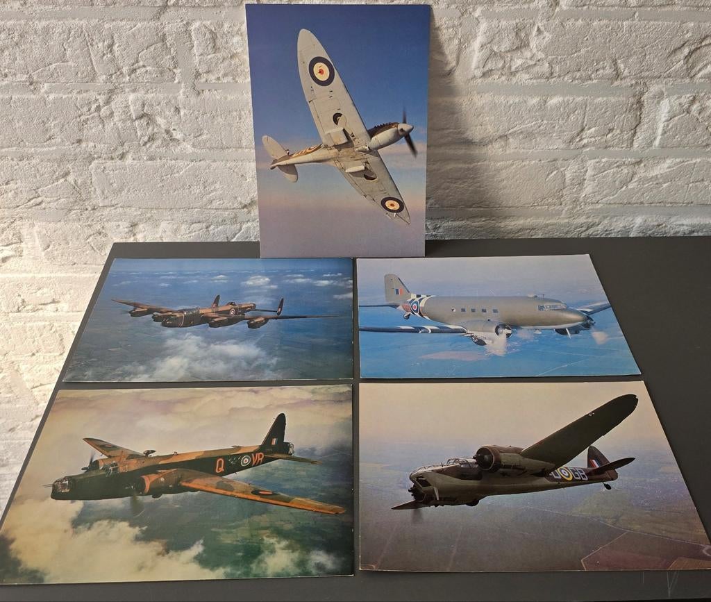 Set van 5 grote kaarten After the Battle WWII vliegtuigen, Ophalen of Verzenden, Luchtmacht, Engeland, Foto of Poster