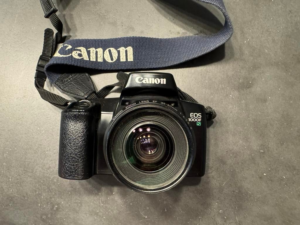 Spiegels reflex camera Canon EOS 1000F (n) met Sigma zoomlen, Audio, Tv en Foto, Fotocamera's Analoog, Ophalen of Verzenden, Gebruikt