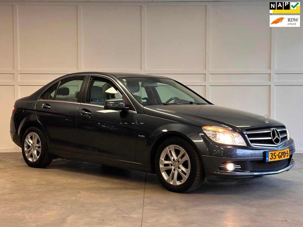 Mercedes-Benz C-klasse 180 K BlueEFFICIENCY Business Class /, Gebruikt, Handgeschakeld, Sedan, Euro 4