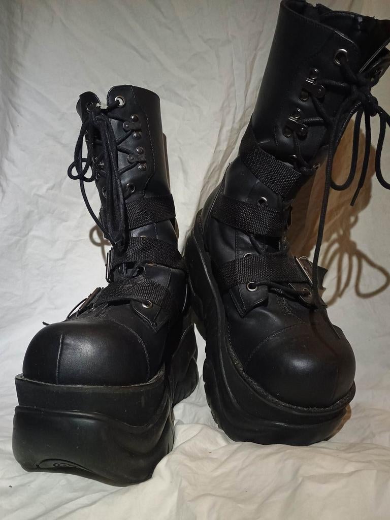 Platform laarzen DemoniaCult maat 46, Kleding | Dames, Schoenen, Hoge laarzen, Zwart, Ophalen of Verzenden, Gedragen