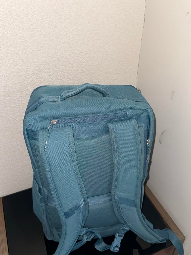 Nieuwe Nike rugzak met label - Veel vakken, Ophalen of Verzenden, Nieuw, 25 tot 40 cm, Overige merken