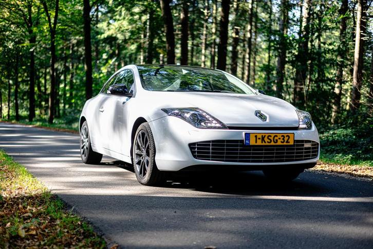 Renault Laguna III 1.5 DCI Monaco GP, Auto's, Renault, Particulier, Laguna, Diesel, A, Coupé, Handgeschakeld, Origineel Nederlands