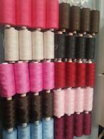 Nu deze 40 klossen garen zoals op de foto, Hobby en Vrije tijd, Naaien en Fournituren, Verzenden, Nieuw, Garen of Naald(en)